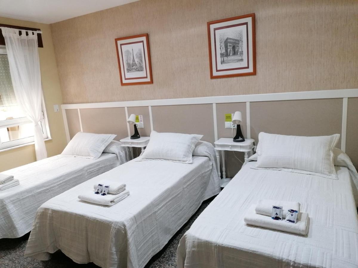 Hotel Cuatro Caminos Sarria Zewnętrze zdjęcie