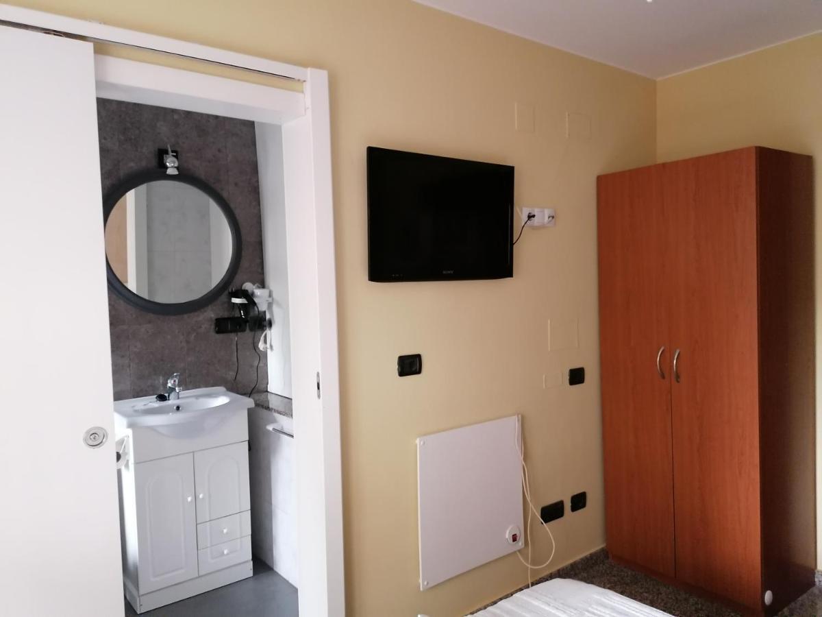 Hotel Cuatro Caminos Sarria Zewnętrze zdjęcie