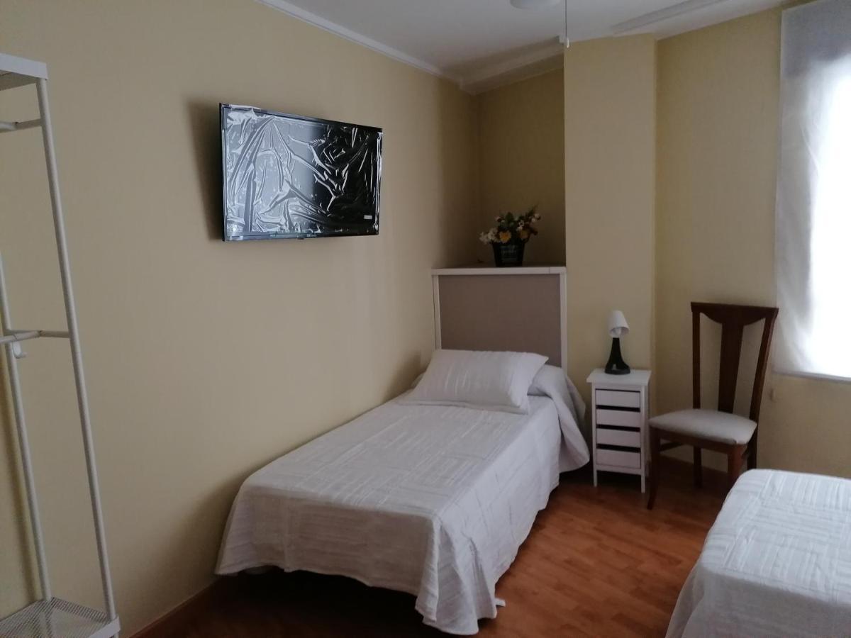 Hotel Cuatro Caminos Sarria Zewnętrze zdjęcie