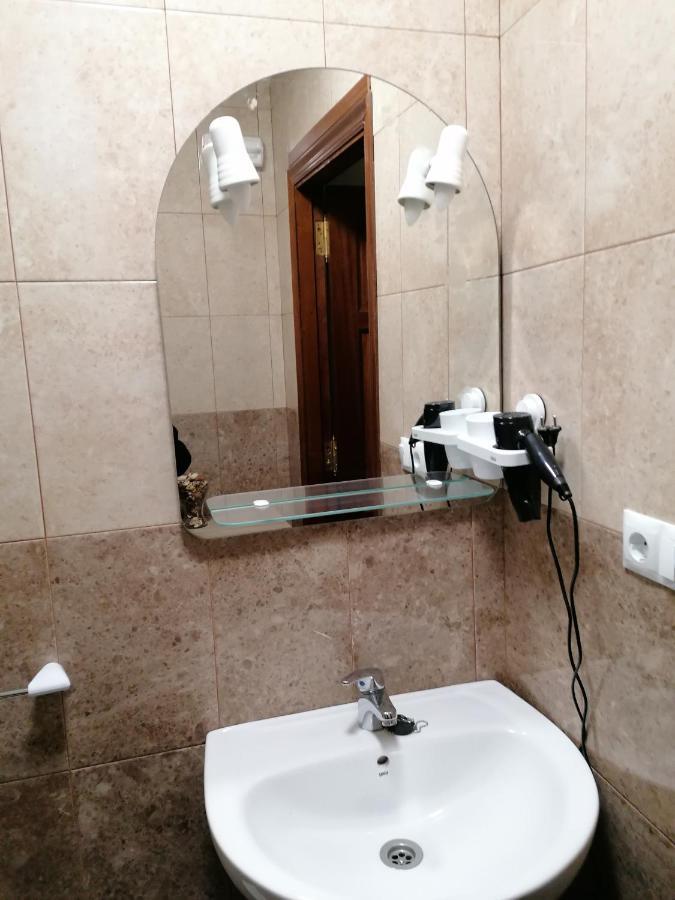 Hotel Cuatro Caminos Sarria Zewnętrze zdjęcie